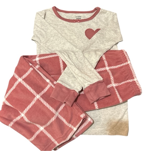 Carter's Pink and Gray Pajama Set with Heart Detail - Picture 1 of 3